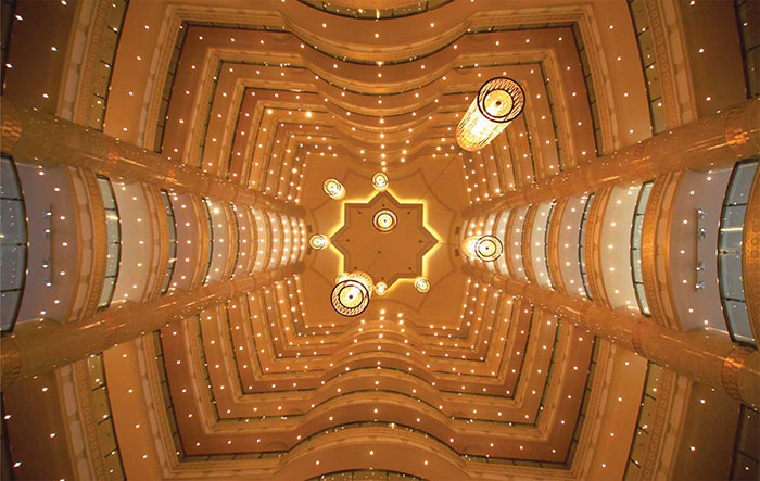 <i>Turkmenistan Palace</i><span>contracting</span>